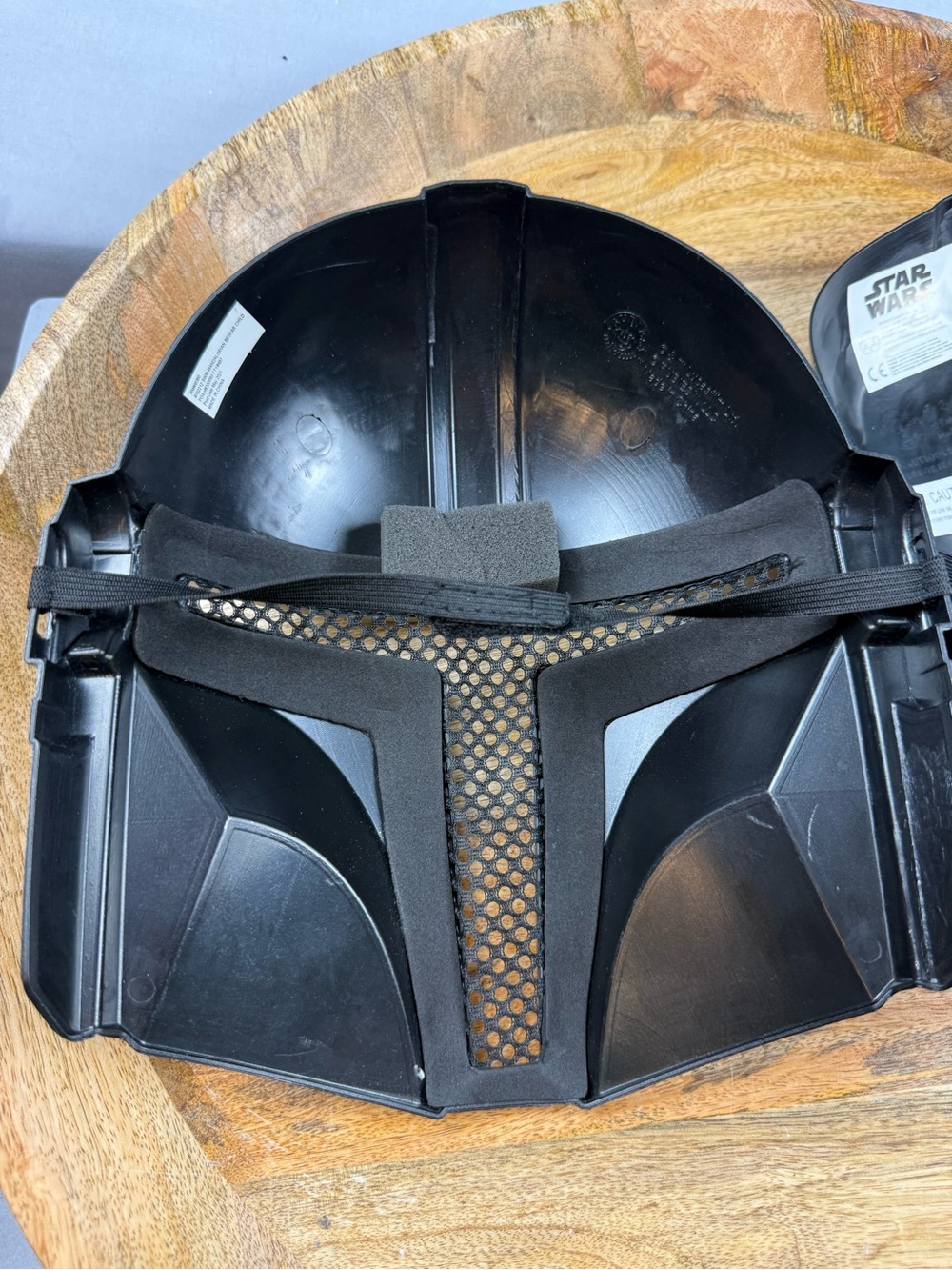 Lollie Closet Star Wars Darth Vader & Mandalorian Costume Mask Set - Picture 7 of 12